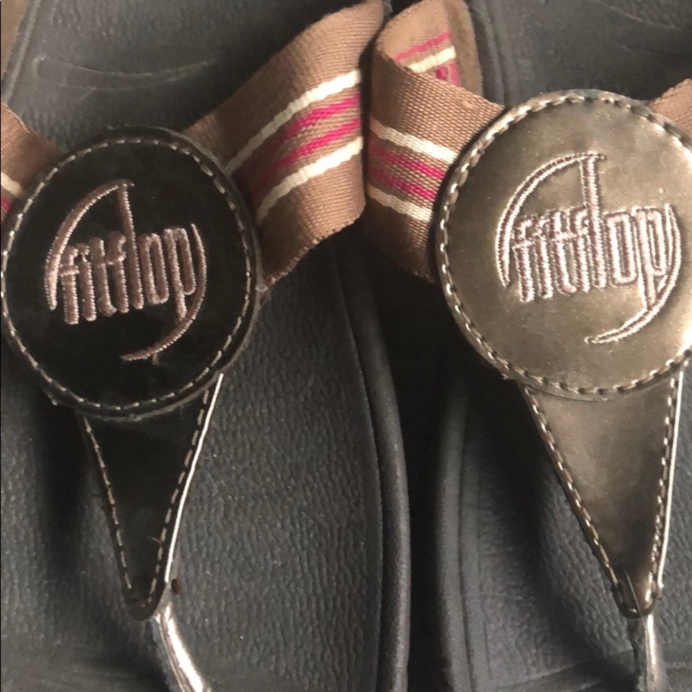 FITFLOP brown pink and gold flip flops - Picture 2 of 3